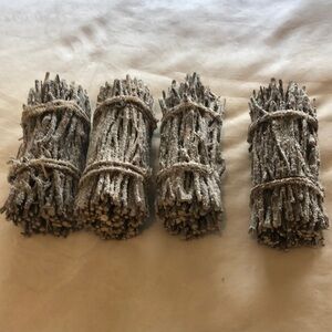 Natural Twig Bundles set of 4 with glitter